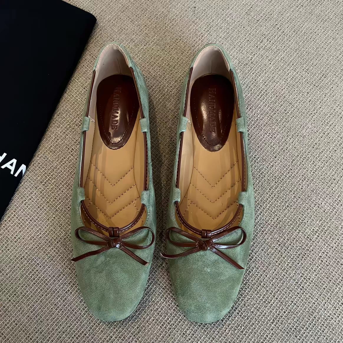 Elegant Leather Ballet Flats - Image 3