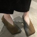 Architectural V-Cut Square-Toe Leather Flats